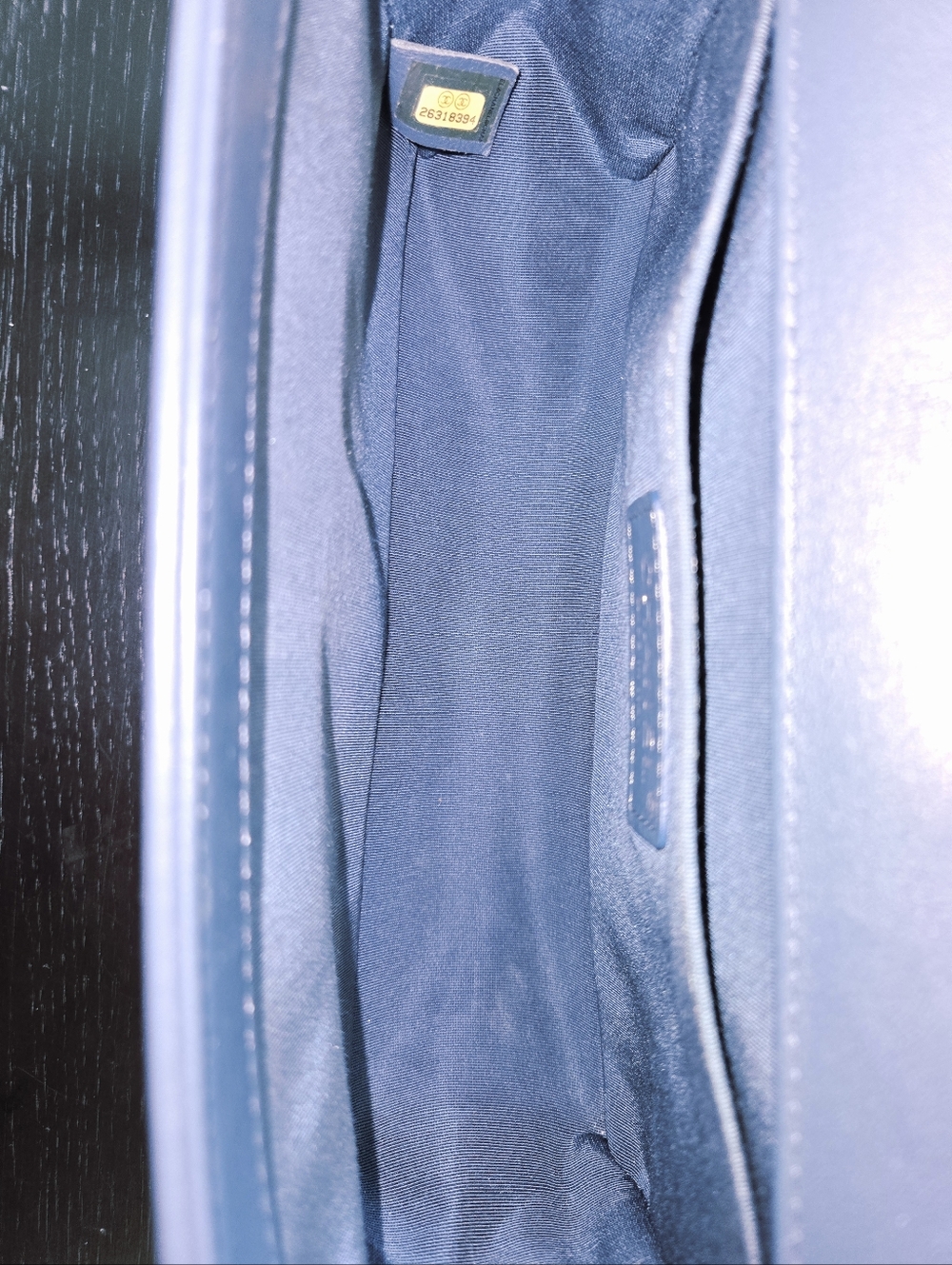 Chanel Boy Bag in Quilted Lambskin With Ruthenium Hardware Navy Blue Medium - Picture 6 of 9